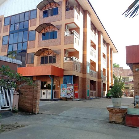 Eastan View Apartment Chiang Mai Luaran gambar