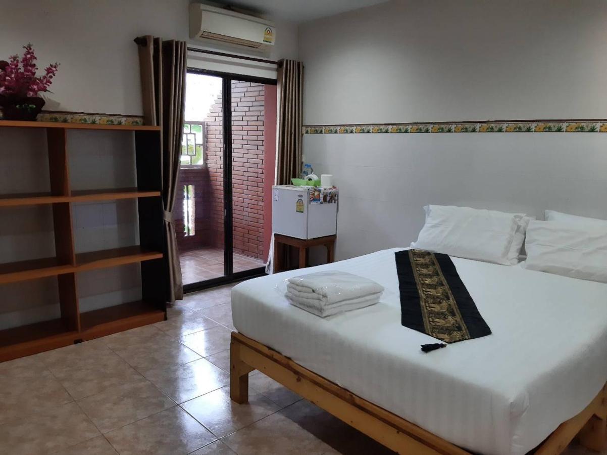 Eastan View Apartment Chiang Mai Luaran gambar
